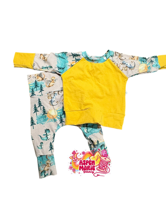 Size NB-6m Dragon Crew & Joggers